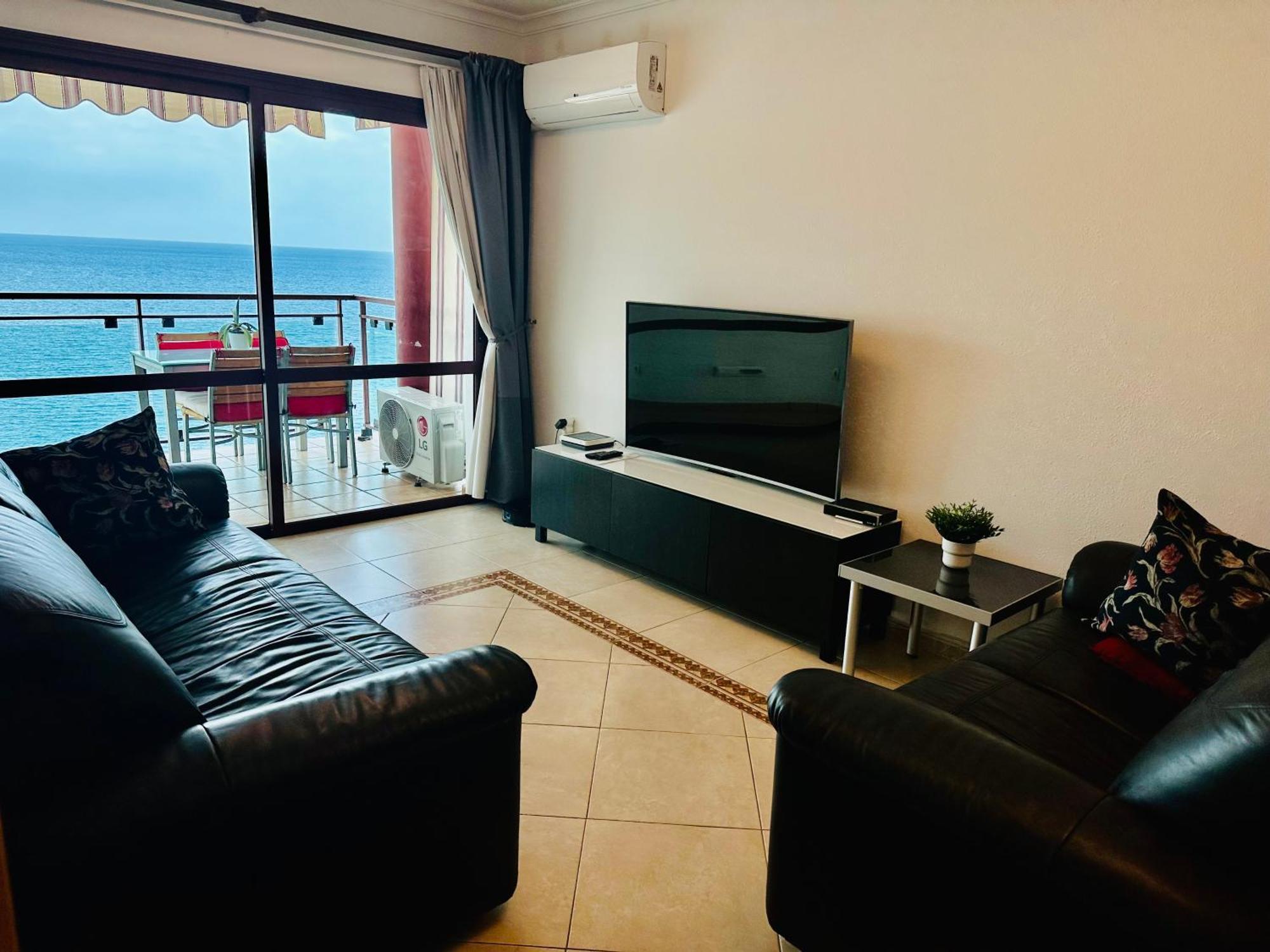 Su Eminencia - Sea View Apartment With Modern Comforts Playa Del Cura  Exterior foto